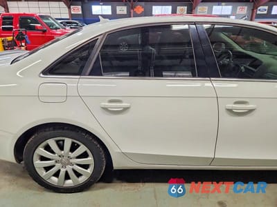 Zdjęcie 10 z 11 samochodu: 2010 AUDI A4 PREMIUM PLUS VIN:WAUFFAFL9AN007644 - miniatura