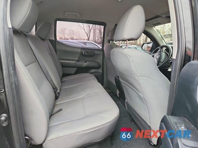 Zdjęcie 10 z 13 samochodu: 2016 TOYOTA TACOMA SR VIN:5TFAX5GN0GX057167 - miniatura