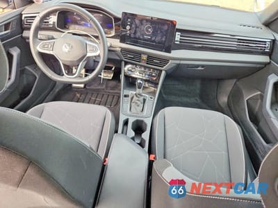 Zdjęcie 8 z 11 samochodu: 2025 VOLKSWAGEN JETTA SPORT VIN:3VWBX7BU9SM103198 - miniatura