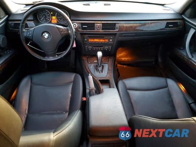 Zdjęcie 8 z 12 samochodu: 2006 BMW 325 I VIN:WBAVB13596PT23618 - miniatura
