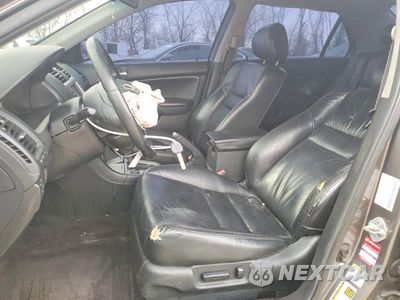 Zdjęcie 7 z 13 samochodu: 2006 HONDA ACCORD EX VIN:1HGCM66886A063613 - miniatura