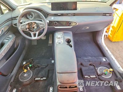 Zdjęcie 8 z 13 samochodu: 2025 GENESIS GV70 BASE VIN:KMUMCDTCXSU176942 - miniatura