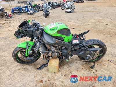 Trzecie zdjęcie samochodu z tyłu: 2022 KAWASAKI ZX636 K VIN:JKBZXJH15NA012416 - miniatura
