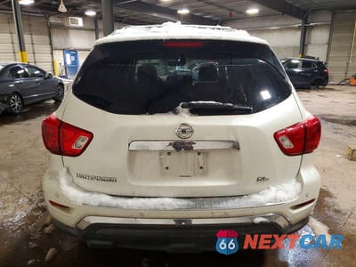 Zdjęcie 6 z 12 samochodu: 2017 NISSAN PATHFINDER S VIN:5N1DR2MN7HC910291 - miniatura