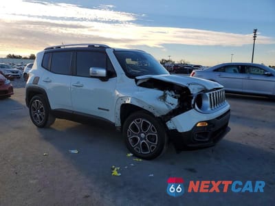 Czwarte zdjęcie samochodu z boku: 2017 JEEP RENEGADE LIMITED VIN:ZACCJADB9HPG16135 - miniatura