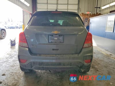 Zdjęcie 6 z 12 samochodu: 2020 CHEVROLET TRAX LS VIN:3GNCJKSB2LL185980 - miniatura