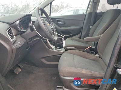 Zdjęcie 7 z 12 samochodu: 2020 CHEVROLET TRAX LS VIN:KL7CJKSB7LB023267 - miniatura