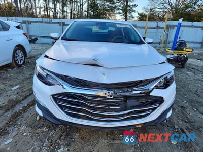 Piąte zdjęcie samochodu w środku: 2021 CHEVROLET MALIBU LS VIN:1G1ZC5ST3MF086399 - miniatura
