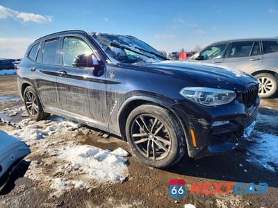 Czwarte zdjęcie samochodu z boku: 2019 BMW X3 XDRIVEM40I VIN:5UXTS3C57K0Z09032 - miniatura