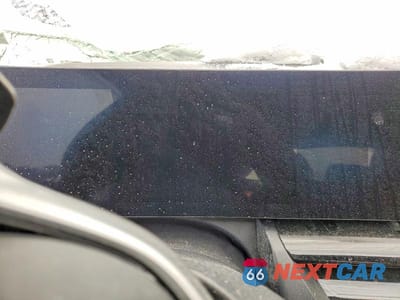 Zdjęcie 9 z 11 samochodu: 2026 BMW 530 XI VIN:WBA53FJ03TCV98440 - miniatura