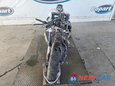 Drugie zdjęcie samochodu z przodu: 2020 SUZUKI GSX-R600 VIN:JS1GN7FA1L7100686 - miniatura