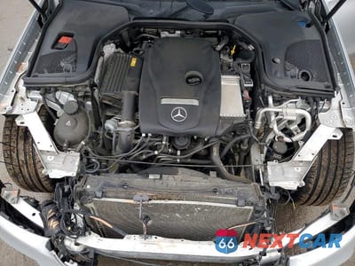 Zdjęcie 11 z 12 samochodu: 2019 MERCEDES-BENZ E 300 4MATIC VIN:WDDZF4KB7KA556109 - miniatura