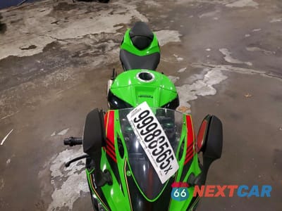 Piąte zdjęcie samochodu w środku: 2020 KAWASAKI ZX1002 VIN:JKBZXVE12LA004931 - miniatura