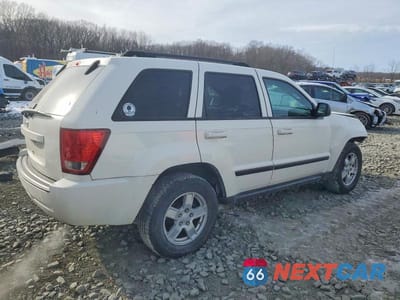 Trzecie zdjęcie samochodu z tyłu: 2007 JEEP GRAND CHEROKEE LAREDO VIN:1J8GR48K37C520986 - miniatura