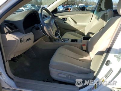 Zdjęcie 7 z 11 samochodu: 2009 TOYOTA CAMRY BASE VIN:4T4BE46KX9R120504 - miniatura