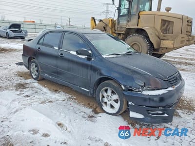 Czwarte zdjęcie samochodu z boku: 2008 TOYOTA COROLLA S VIN:2T1BR32E48C911703 - miniatura