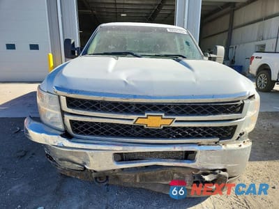 Piąte zdjęcie samochodu w środku: 2013 CHEVROLET SILVERADO K2500 HEAVY DUTY VIN:1GC2KVCGXDZ386100 - miniatura