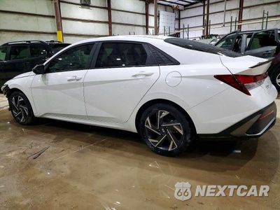 Drugie zdjęcie samochodu z przodu: 2025 HYUNDAI ELANTRA SEL SPORT VIN:KMHLM4DG3SU878481 - miniatura