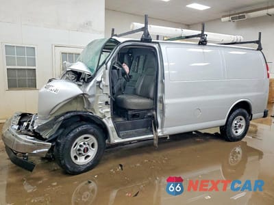 2018 GMC SAVANA G2500 UTILITY / SERVICE VAN 1GTW7AFP0J1185470 - główne zdjęcie licytacji z USA - miniatura