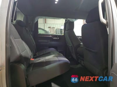 Zdjęcie 10 z 13 samochodu: 2025 CHEVROLET SILVERADO K2500 HEAVY DUTY LT VIN:2GC1KNE77S1230952 - miniatura