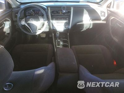 Zdjęcie 8 z 13 samochodu: 2013 NISSAN ALTIMA 2.5 VIN:1N4AL3AP2DC232778 - miniatura