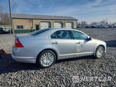 Trzecie zdjęcie samochodu z tyłu: 2012 FORD FUSION HYBRID VIN:3FADP0L33CR242522 - miniatura