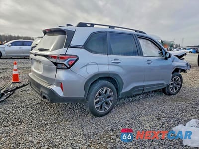 Trzecie zdjęcie samochodu z tyłu: 2025 SUBARU FORESTER PREMIUM VIN:JF2SLDDC4SH427456 - miniatura