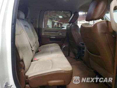 Zdjęcie 10 z 12 samochodu: 2019 RAM 2500 LARAMIE VIN:3C6UR5NJXKG562841 - miniatura