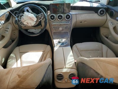 Zdjęcie 8 z 11 samochodu: 2020 MERCEDES-BENZ C 300 VIN:W1KWF8DB1LR602950 - miniatura