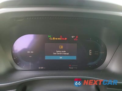 Zdjęcie 9 z 12 samochodu: 2022 VOLVO XC40 P8 RECHARGE PLUS VIN:YV4ED3UR6N2751049 - miniatura