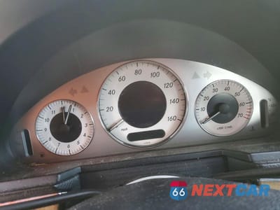 Zdjęcie 9 z 11 samochodu: 2009 MERCEDES-BENZ E 350 4MATIC VIN:WDBUF87X09B439331 - miniatura