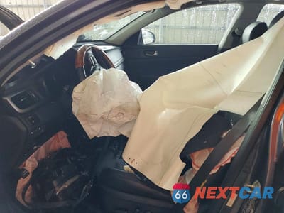 Zdjęcie 7 z 11 samochodu: 2018 KIA OPTIMA S VIN:5XXGT4L34JG255267 - miniatura