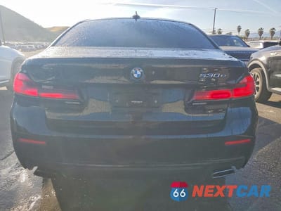 Zdjęcie 6 z 12 samochodu: 2023 BMW 530E VIN:WBA13AG07PCL76689 - miniatura