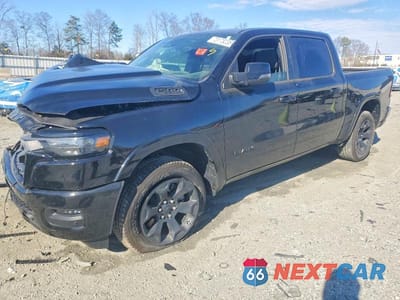 2025 RAM 1500 BIG HORN 1C6RREFP4SN664426 - główne zdjęcie licytacji z USA - miniatura