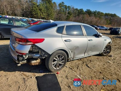 Trzecie zdjęcie samochodu z tyłu: 2020 KIA OPTIMA LX VIN:5XXGT4L32LG388287 - miniatura