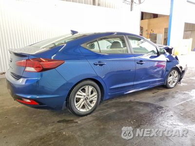 Trzecie zdjęcie samochodu z tyłu: 2020 HYUNDAI ELANTRA SEL VIN:5NPD84LF0LH581525 - miniatura