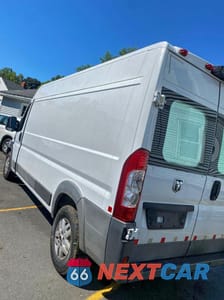 Trzecie zdjęcie samochodu z tyłu: 2018 RAM PROMASTER 2500 2500 HIGH VIN:3C6TRVDG0JE111719 - miniatura