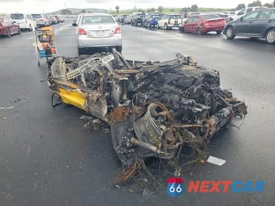 Czwarte zdjęcie samochodu z boku: 2014 CHEVROLET CORVETTE STINGRAY Z51 2LT VIN:1G1YK2D72E5113001 - miniatura