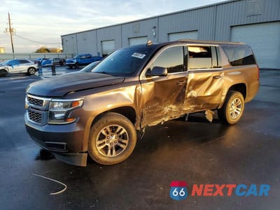 2017 CHEVROLET SUBURBAN C1500 LS 1GNSCGKC5HR346561 - główne zdjęcie licytacji z USA - miniatura