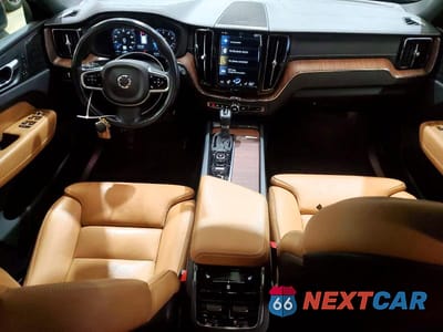 Zdjęcie 8 z 12 samochodu: 2020 VOLVO XC60 T5 INSCRIPTION VIN:YV4102RL2L1424823 - miniatura