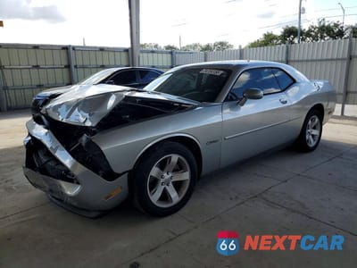 2011 DODGE CHALLENGER 2B3CJ4DG8BH602492 - główne zdjęcie licytacji z USA - miniatura