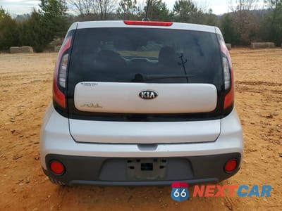 Zdjęcie 6 z 13 samochodu: 2018 KIA SOUL BASE VIN:KNDJN2A26J7594863 - miniatura