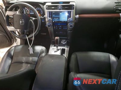 Zdjęcie 8 z 13 samochodu: 2024 TOYOTA 4RUNNER LIMITED VIN:JTEKU5JR8R6266430 - miniatura