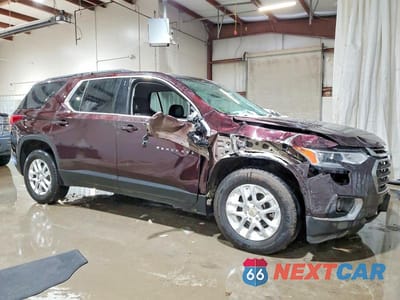 Czwarte zdjęcie samochodu z boku: 2020 CHEVROLET TRAVERSE LT VIN:1GNEVGKW2LJ171016 - miniatura