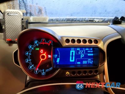 Zdjęcie 9 z 12 samochodu: 2012 CHEVROLET SONIC LT VIN:1G1JC5SH9C4202739 - miniatura