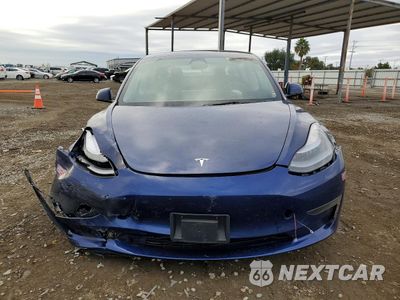 Piąte zdjęcie samochodu w środku: 2023 TESLA MODEL 3 VIN:5YJ3E1EA2PF714150 - miniatura