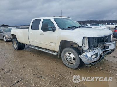 Czwarte zdjęcie samochodu z boku: 2012 CHEVROLET SILVERADO K3500 LTZ VIN:1GC4K1CG5CF223680 - miniatura