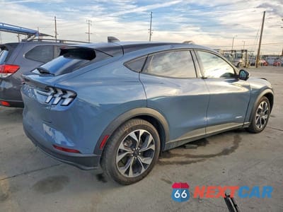 Trzecie zdjęcie samochodu z tyłu: 2024 FORD MUSTANG MACH-E SELECT VIN:3FMTK1R47RMA34610 - miniatura