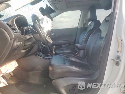Zdjęcie 7 z 11 samochodu: 2019 JEEP COMPASS LIMITED VIN:3C4NJDCB0KT619095 - miniatura