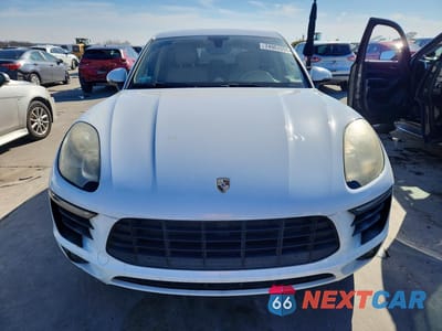 Piąte zdjęcie samochodu w środku: 2015 PORSCHE MACAN S VIN:WP1AB2A52FLB54087 - miniatura
